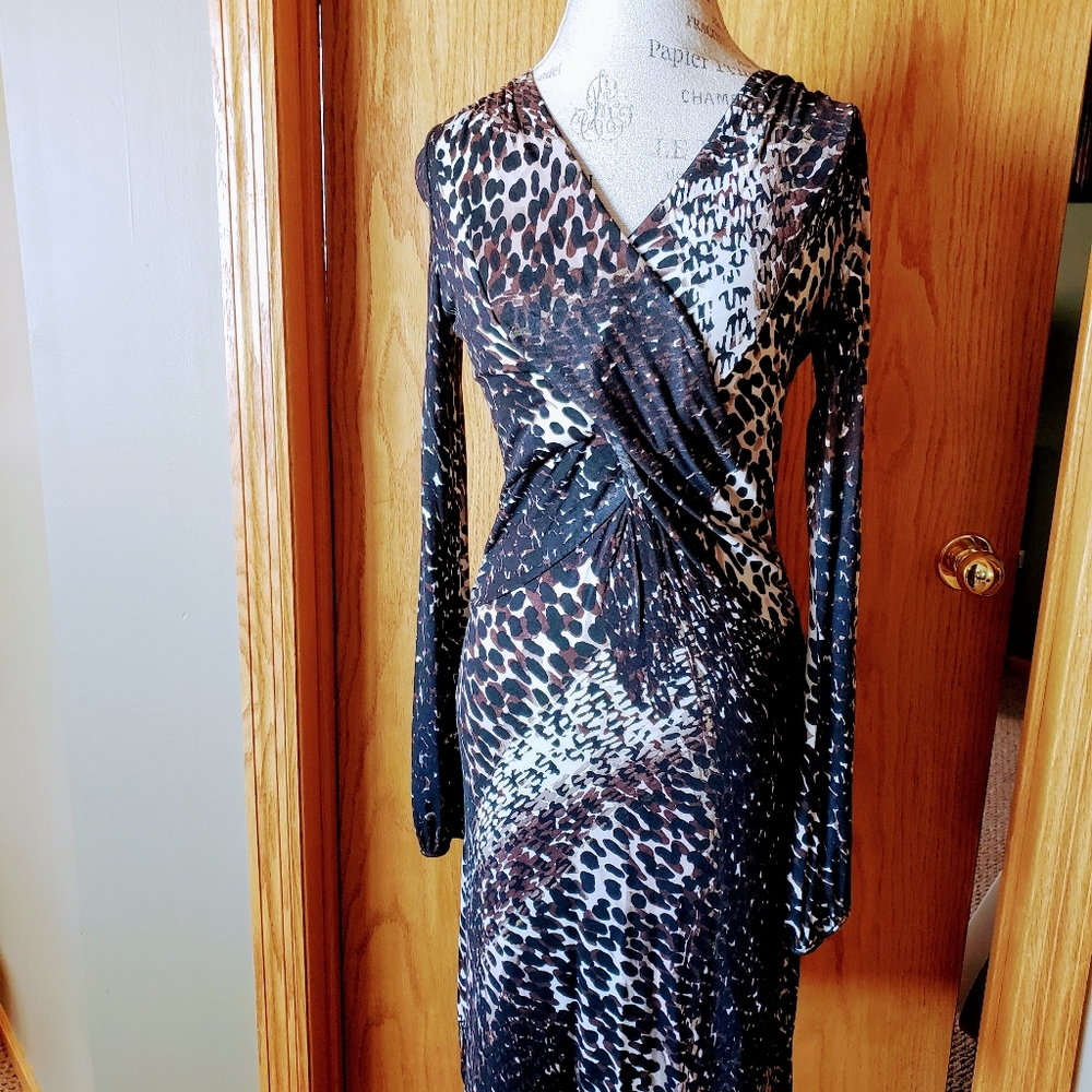 🌸🌸 2/$25 Animal Print Midi Dress